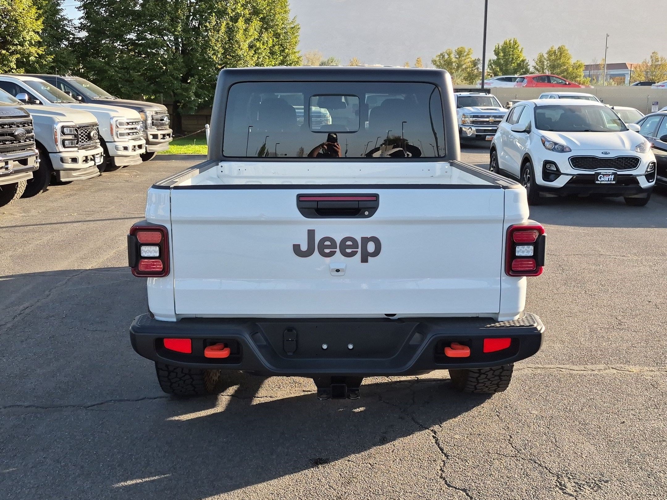 Used 2026 Jeep Gladiator Mojave AWD/4WD image 8