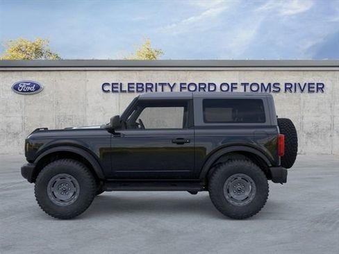 New 2025 Ford Bronco 2-Door w/ Sasquatch Package AWD/4WD image 3