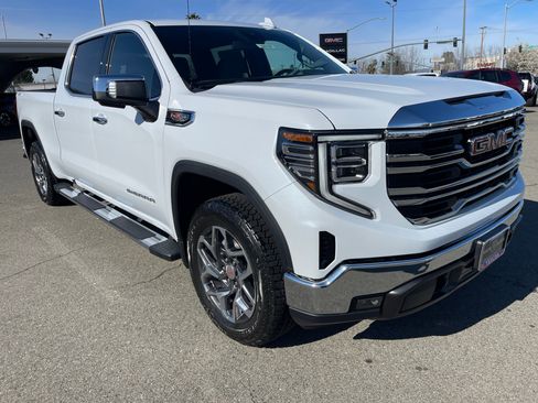 New 2026 GMC Sierra 1500 SLT w/ SLT Premium Package image 3