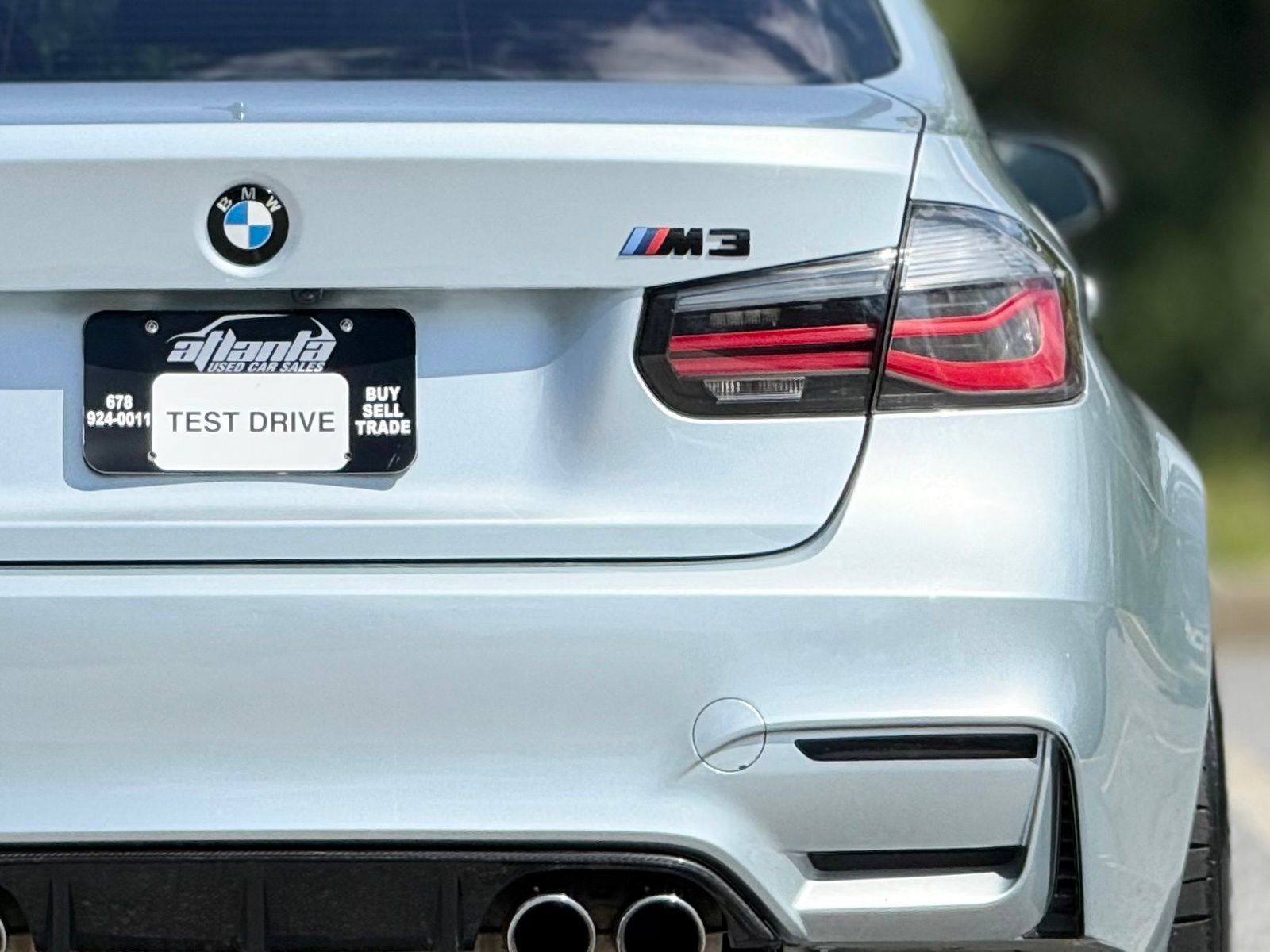 Used 2017 BMW M3 RWD image 17