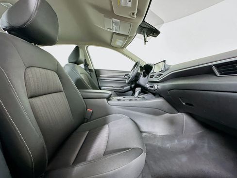 Used 2023 Nissan Altima 2.5 S FWD image 29