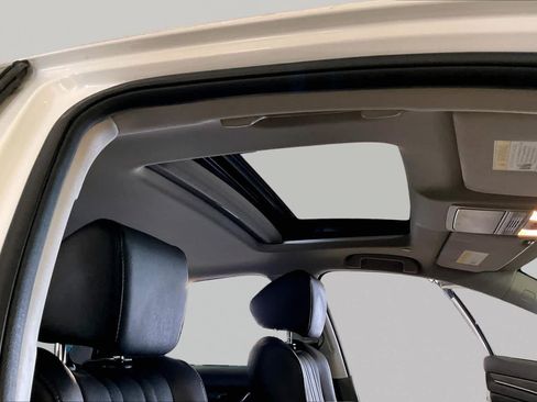 Used 2019 Honda Accord EX-L image 12