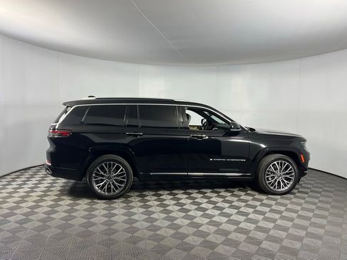 Used 2021 Jeep Grand Cherokee L Summit AWD/4WD image 6