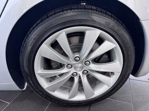 Used 2017 Tesla Model S 75D image 36