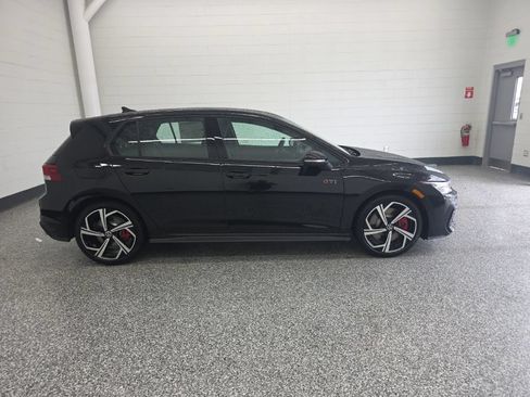 New 2026 Volkswagen GTI SE FWD image 6