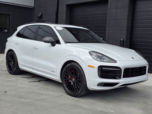 Certified 2021 Porsche Cayenne GTS image 6