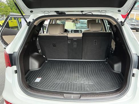 Used 2018 Hyundai Santa Fe Sport w/ 2.4L Value Package 02 FWD image 24