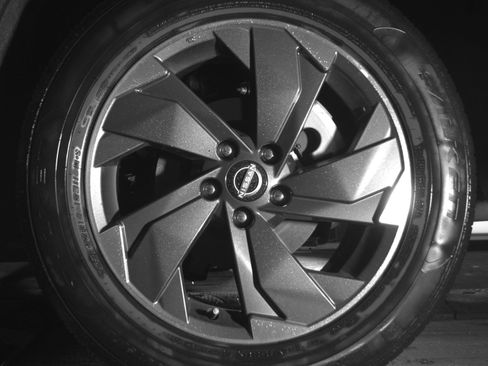 Used 2025 Nissan Rogue SV FWD image 14