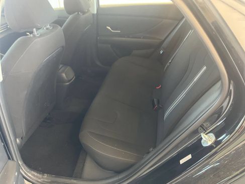 Used 2023 Hyundai Elantra SEL w/ Cargo Package FWD image 13
