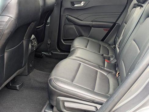 Used 2022 Ford Escape SEL image 22