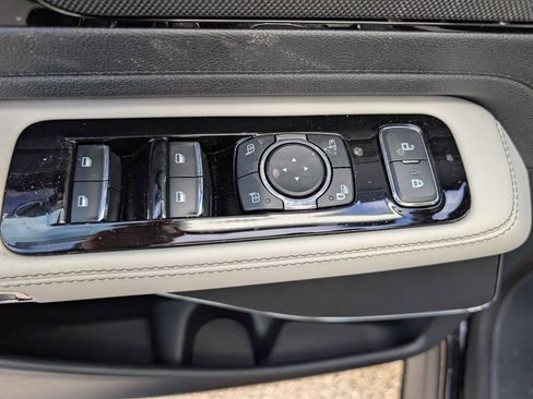 New 2026 Lincoln Aviator AWD image 32