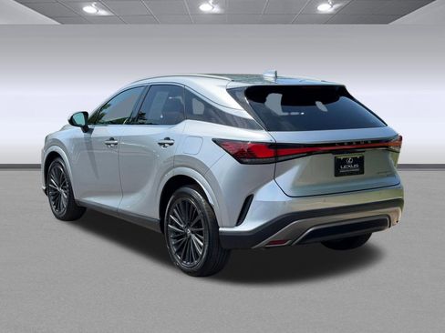 Used 2024 Lexus RX 350 Premium w/ Accessory Package (Z1) AWD/4WD image 3