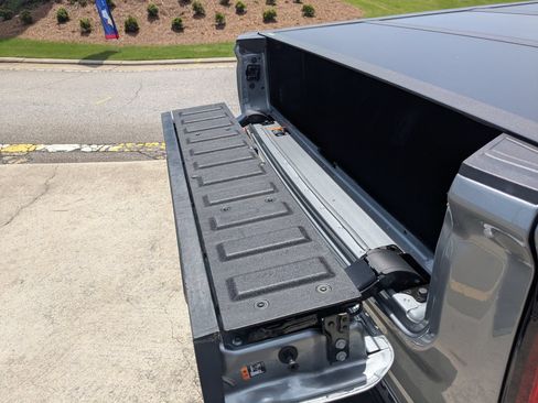 Used 2024 GMC Sierra 1500 AT4X AWD/4WD image 27