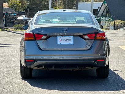 Used 2025 Nissan Altima 2.5 SV