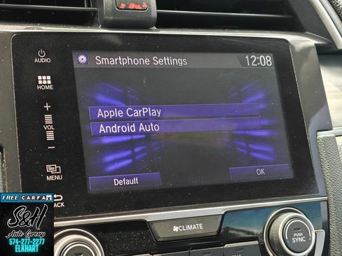 Used 2016 Honda Civic Touring image 11