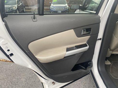 Used 2013 Ford Edge Limited image 20
