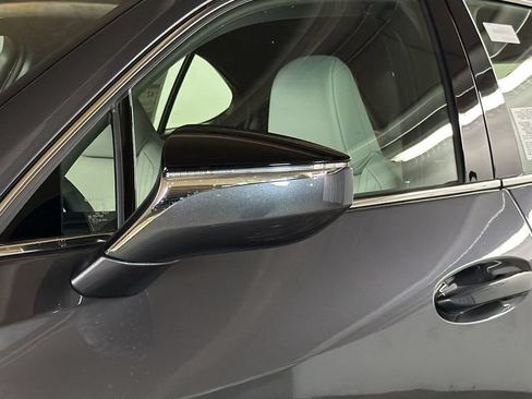 New 2026 Lexus UX 300h AWD image 5