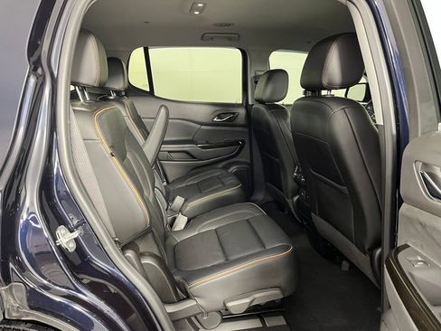 Used 2021 GMC Acadia AT4 w/ Preferred Package image 15