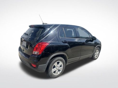 Used 2019 Chevrolet Trax LS FWD image 7