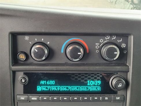 Used 2023 GMC Savana 3500 Extended w/ Driver Convenience Package image 22