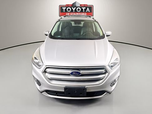 Used 2017 Ford Escape Titanium w/ Equipment Group 301A AWD/4WD image 2