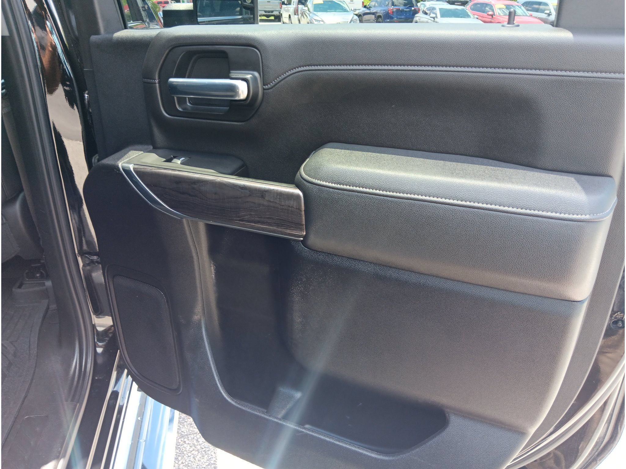 Used 2023 Chevrolet Silverado 2500 LTZ w/ LTZ Convenience Package AWD/4WD image 19