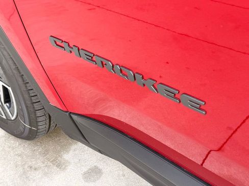 New 2026 Jeep Cherokee Laredo AWD/4WD image 30