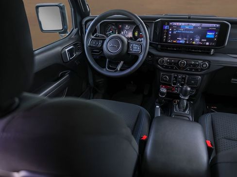 Used 2025 Jeep Wrangler Unlimited Rubicon 4xe w/ Safety Group AWD/4WD image 25