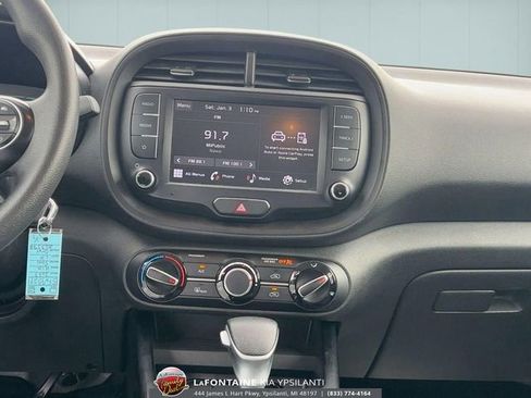 Used 2023 Kia Soul LX w/ Option Group 015 FWD image 27