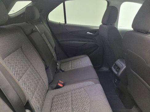 Used 2024 Chevrolet Equinox LT w/ LPO, Floor Liner Package FWD image 19