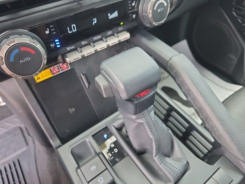 Used 2025 Toyota 4Runner TRD Sport Premium AWD/4WD image 25