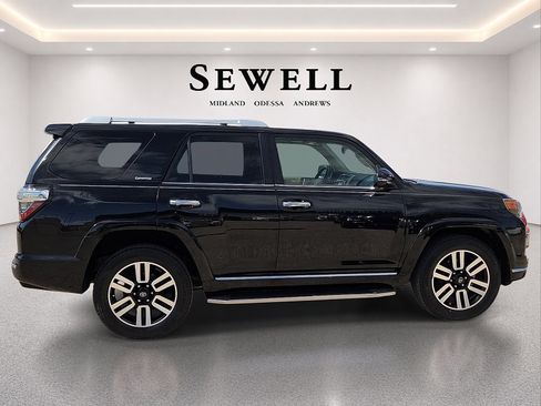 Used 2015 Toyota 4Runner Limited AWD/4WD image 5