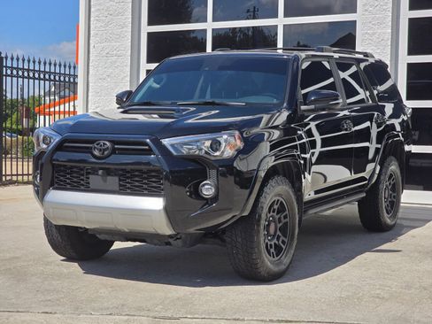 Used 2024 Toyota 4Runner TRD Off-Road Premium w/ Off Road Premium Plus Package AWD/4WD image 6