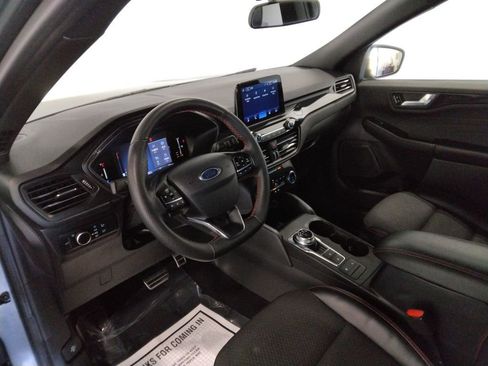 Used 2023 Ford Escape ST-Line image 32