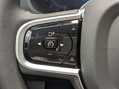 New 2025 Volvo XC60 B5 Plus w/ Protection Package Premier AWD/4WD image 27