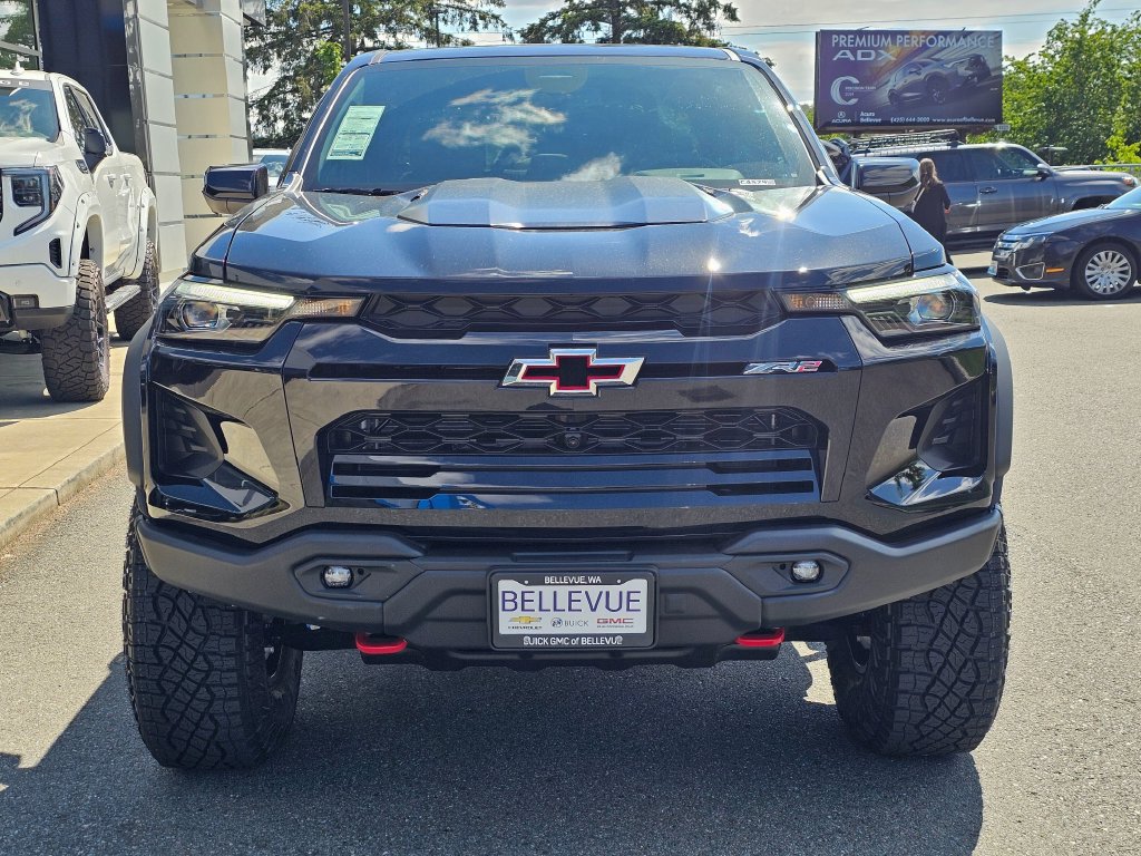 New 2026 Chevrolet Colorado ZR2 w/ ZR2 Bison Edition AWD/4WD image 8