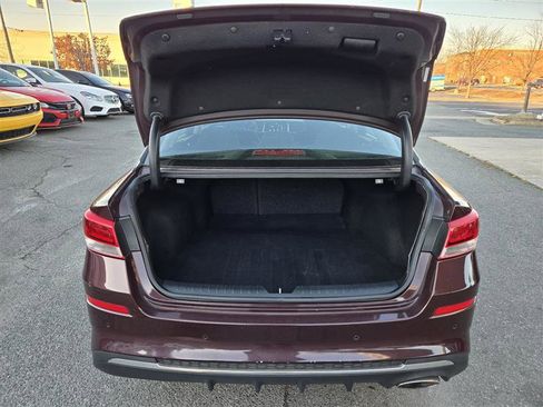 Used 2019 Kia Optima LX image 11
