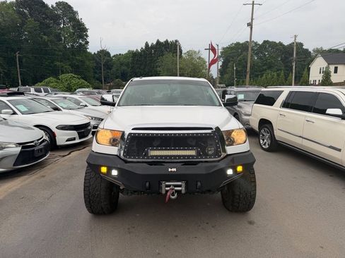 Used 2012 Toyota Tundra Limited w/ Memory Pkg AWD/4WD image 2