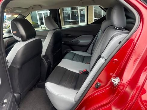 Used 2023 Nissan Kicks SR w/ SR Premium Package image 19