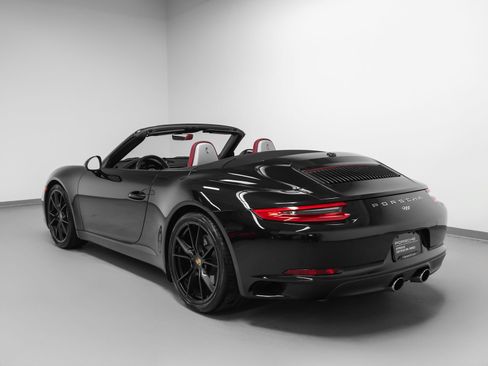 Certified 2017 Porsche 911 Carrera RWD image 3