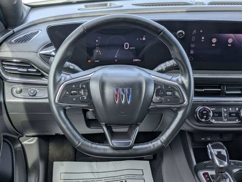 Certified 2025 Buick Envista Preferred w/ Convenience I Package FWD image 15