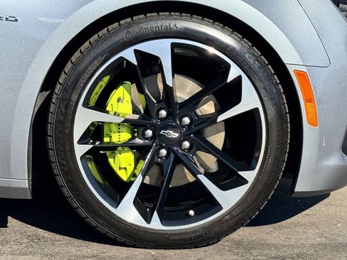 Used 2021 Chevrolet Camaro SS image 13