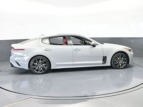 Used 2022 Kia Stinger GT-Line w/ Sun & Sound Package image 7
