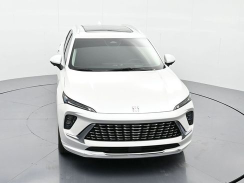 Certified 2024 Buick Envision Avenir image 38