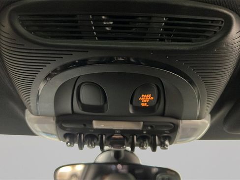 Used 2016 MINI Cooper S image 18