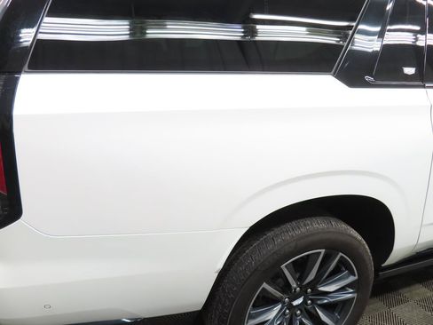 Used 2024 Cadillac Escalade ESV Sport w/ Touring Package AWD/4WD image 44