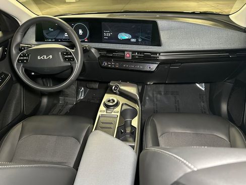 Certified 2024 Kia EV6 Light image 16