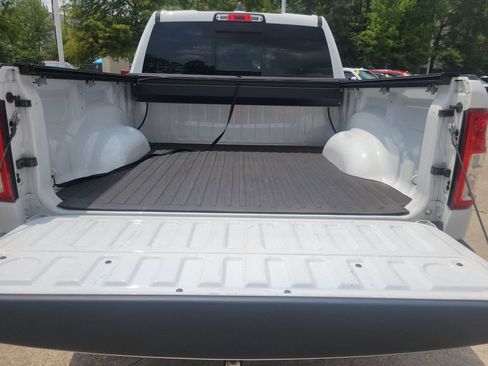 Used 2021 RAM 1500 Big Horn RWD image 26