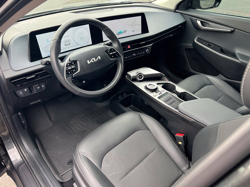 Certified 2024 Kia EV6 Light RWD image 17