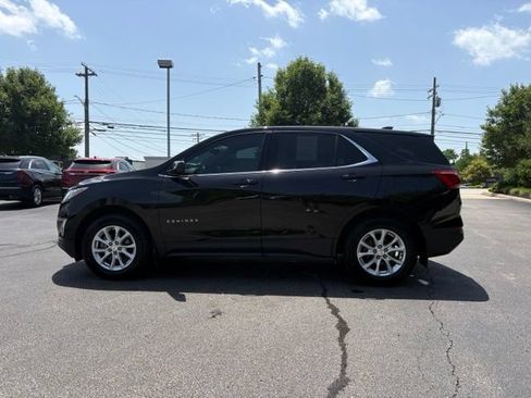 Used 2020 Chevrolet Equinox LT AWD/4WD image 2